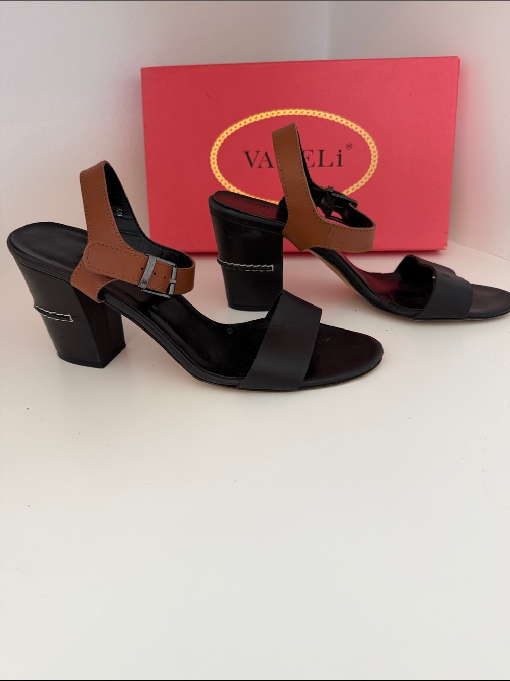 Vaneli 9Narrow Black and Brown Leather Block Heel Sandals